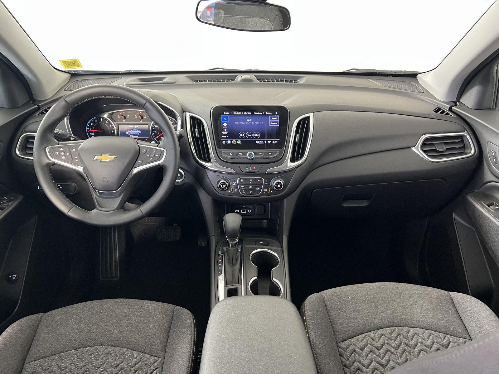 Used 2024  Chevrolet  image 18