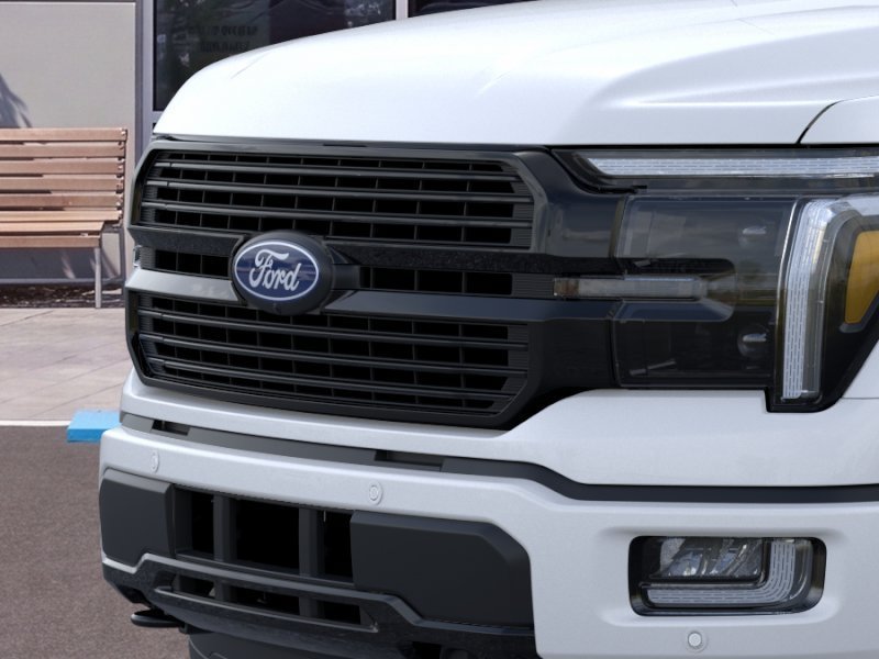 New 2026 Star White Metallic Tri-Coat Ford Platinum® image 17