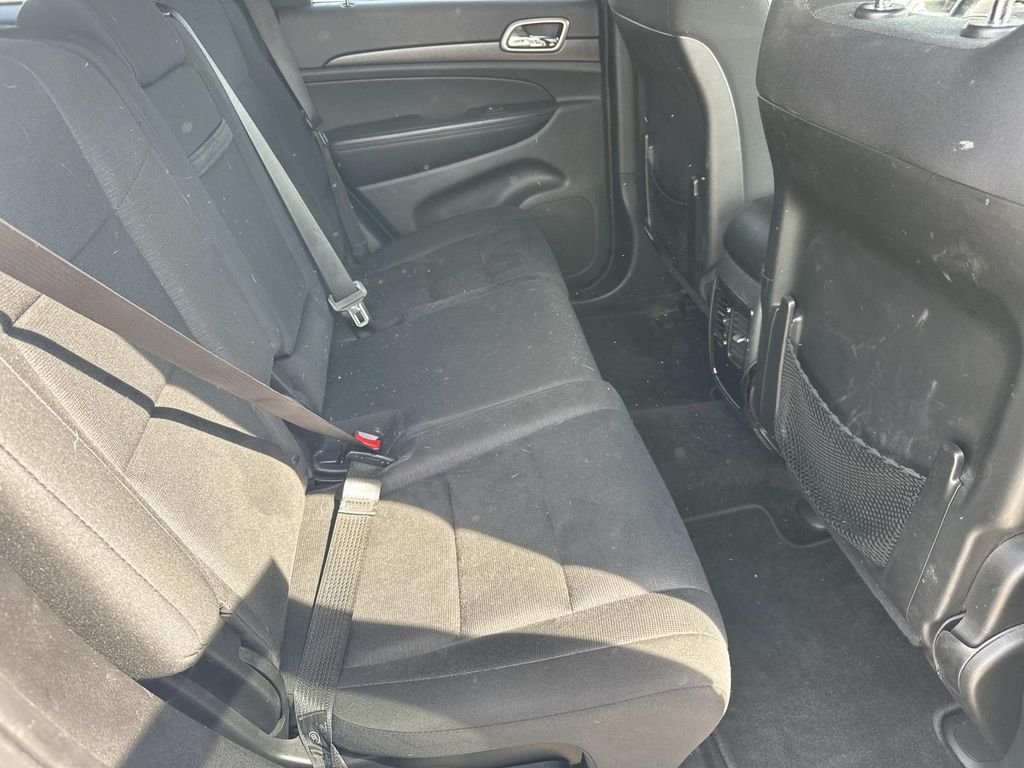 Used 2015 White/off-white Jeep Laredo image 14
