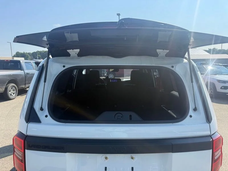 Used 2025 White Toyota 1958 image 6