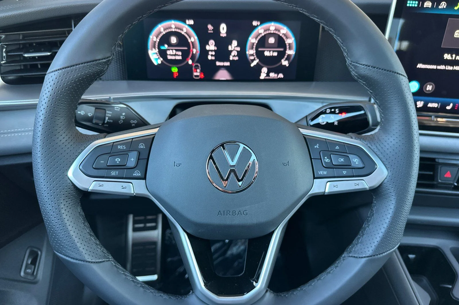 New 2026 Green Volkswagen 2.0T SE R-Line Black image 22