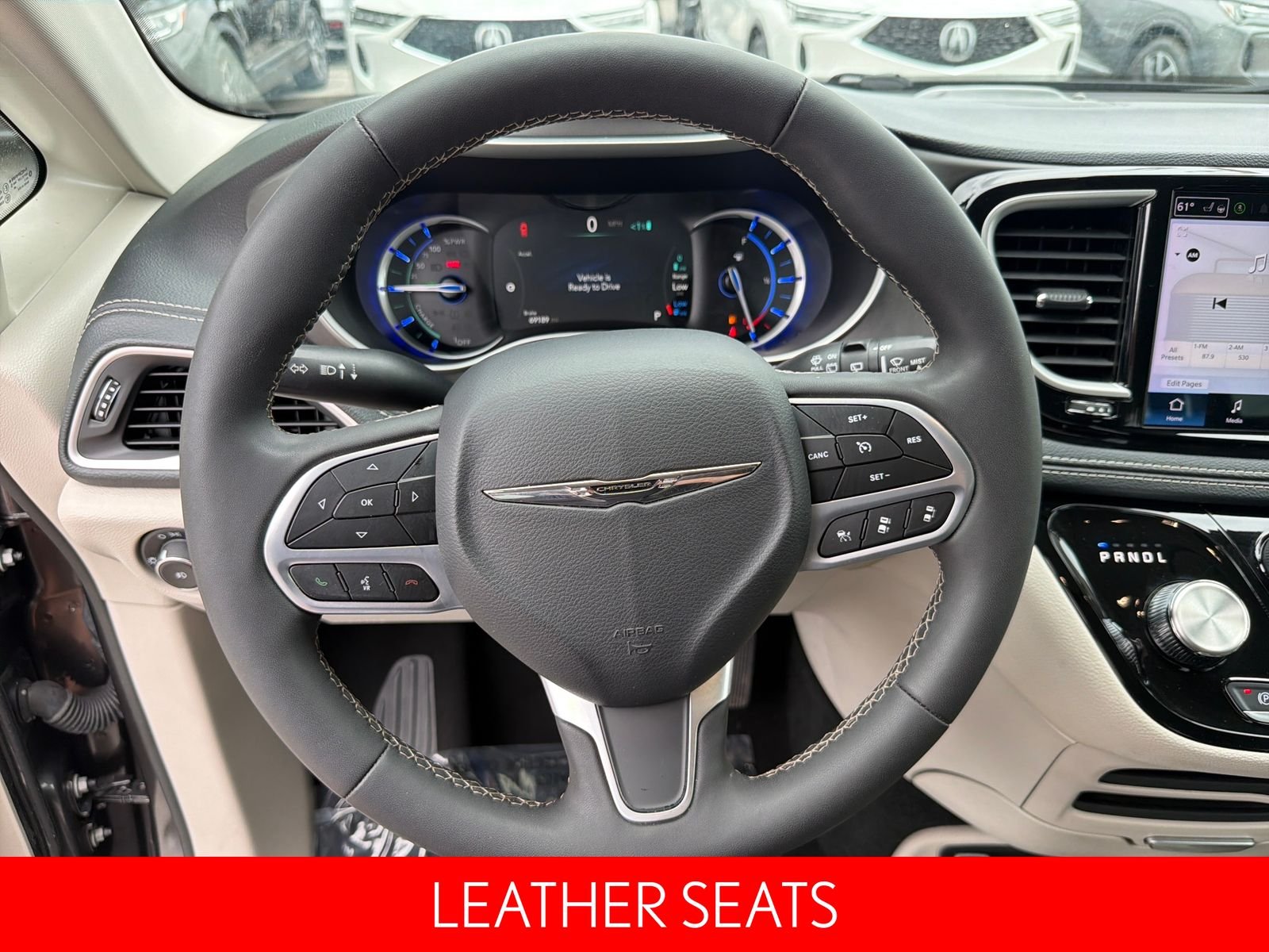 Used 2023 Crystal Metallic Chrysler Touring L image 14