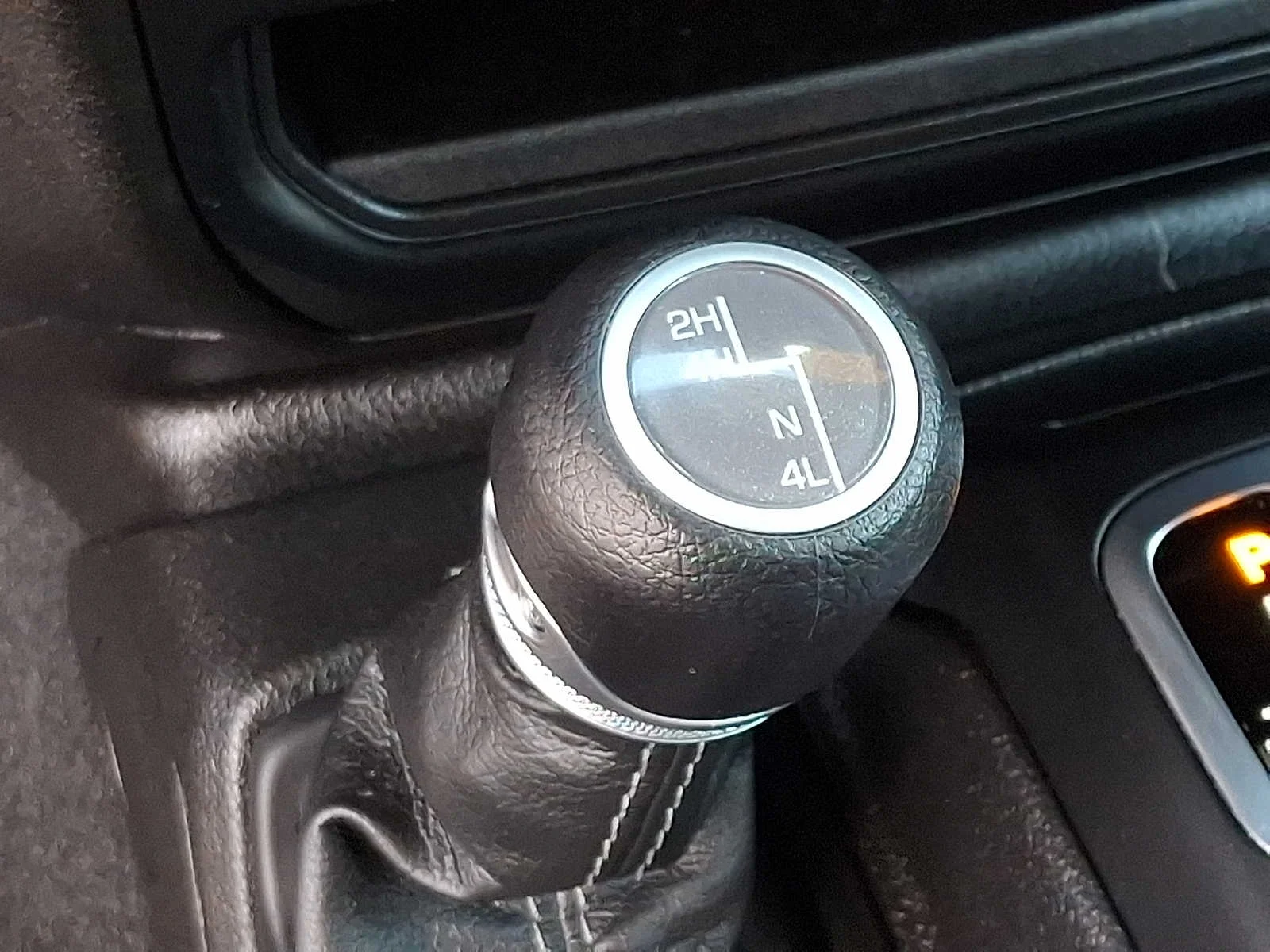 2024 Jeep Gladiator Sport - Photo 23