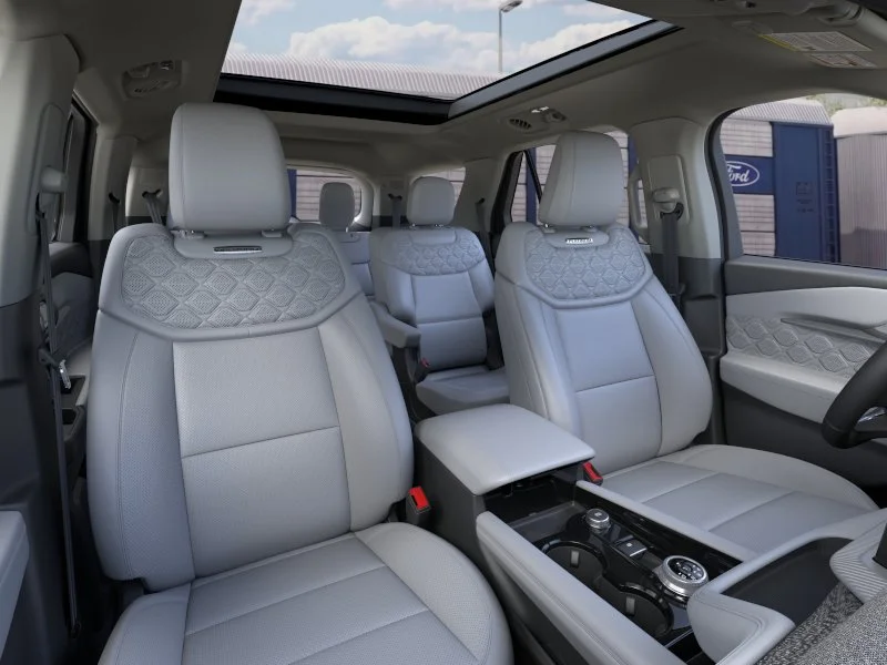 New 2026 Space White Metallic Ford Platinum™ image 10