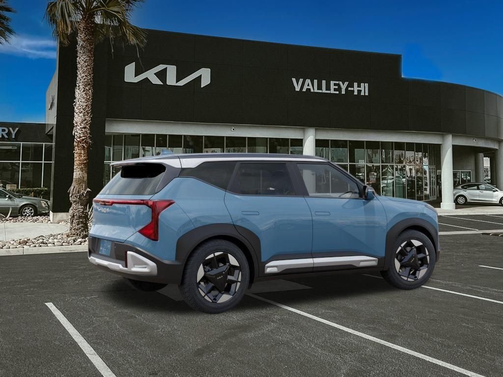 New 2027 Frost Blue Kia S image 6