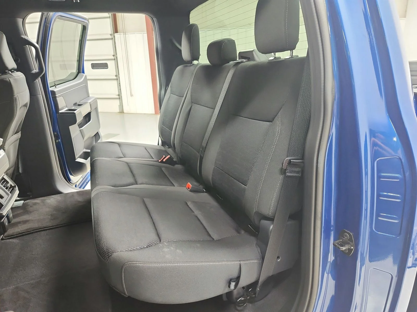 Used 2023  Ford XLT image 33