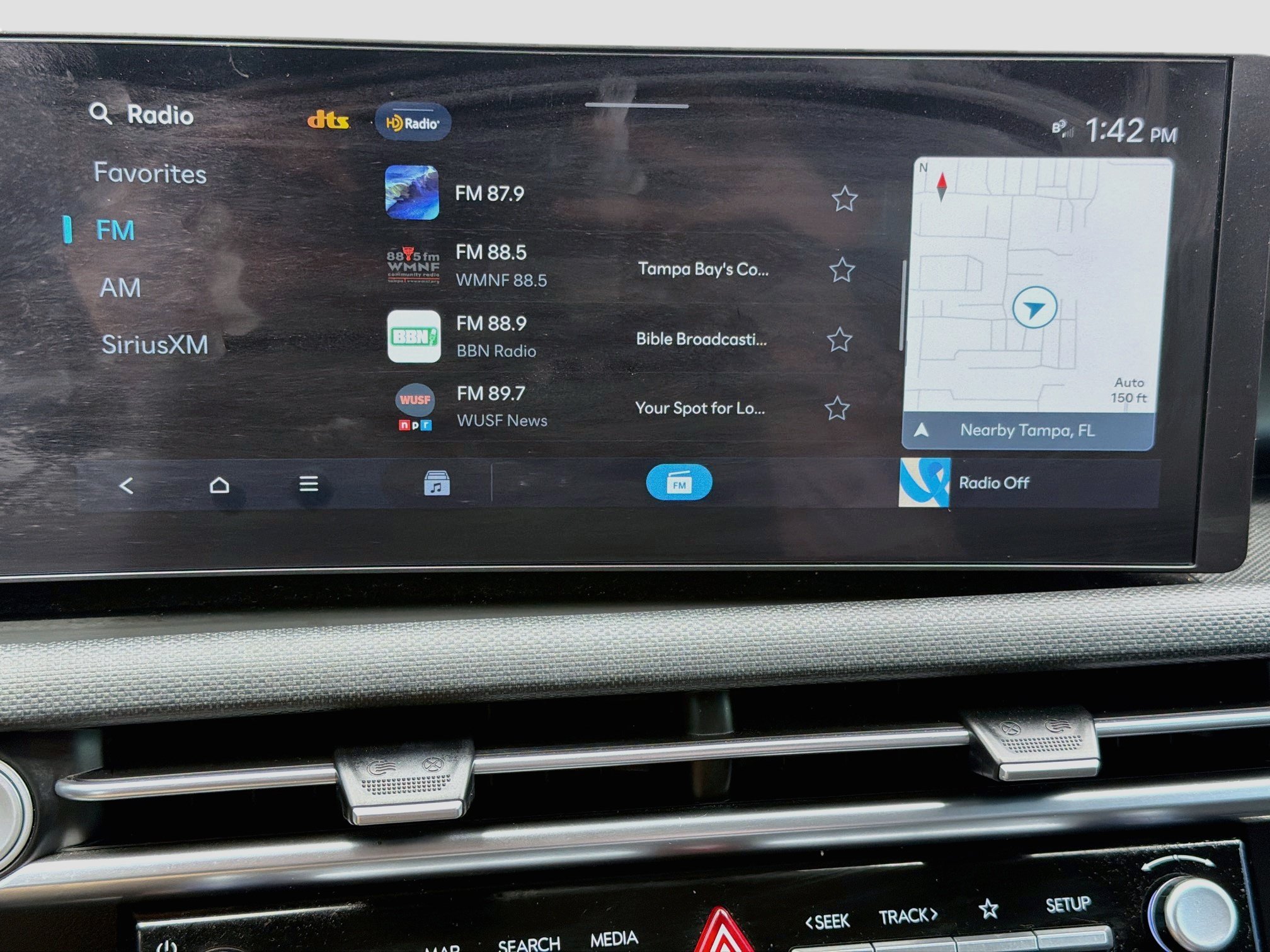 Used 2025 Ash Black Hyundai SEL Convenience image 32