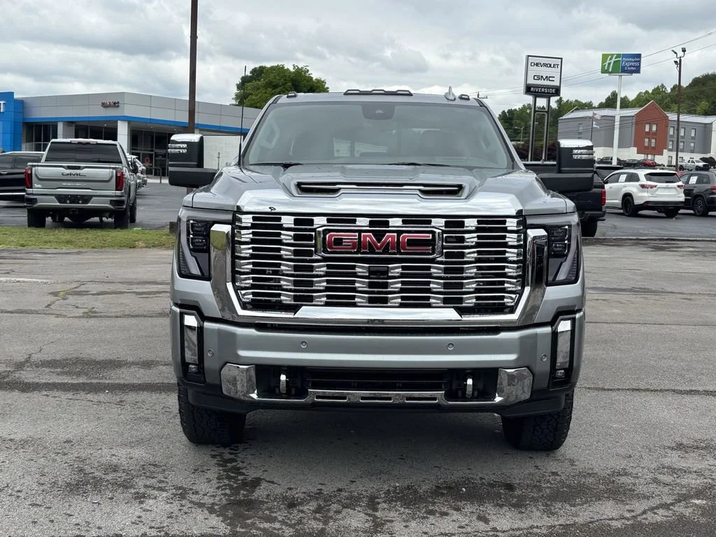 New 2026 Sterling Metallic GMC Denali image 7