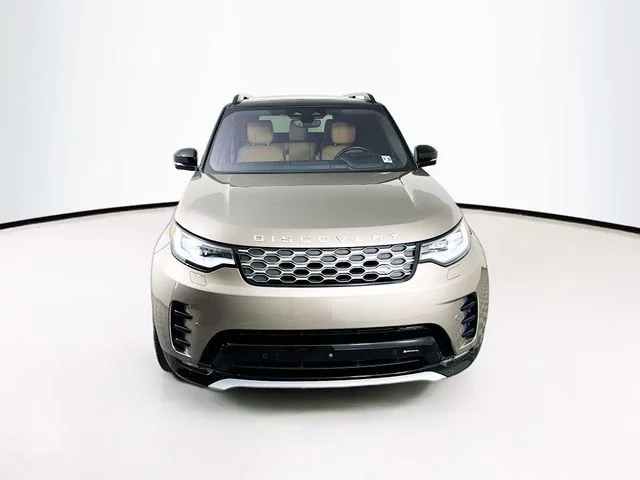Used 2023  Land Rover Metropolitan Edition image 2