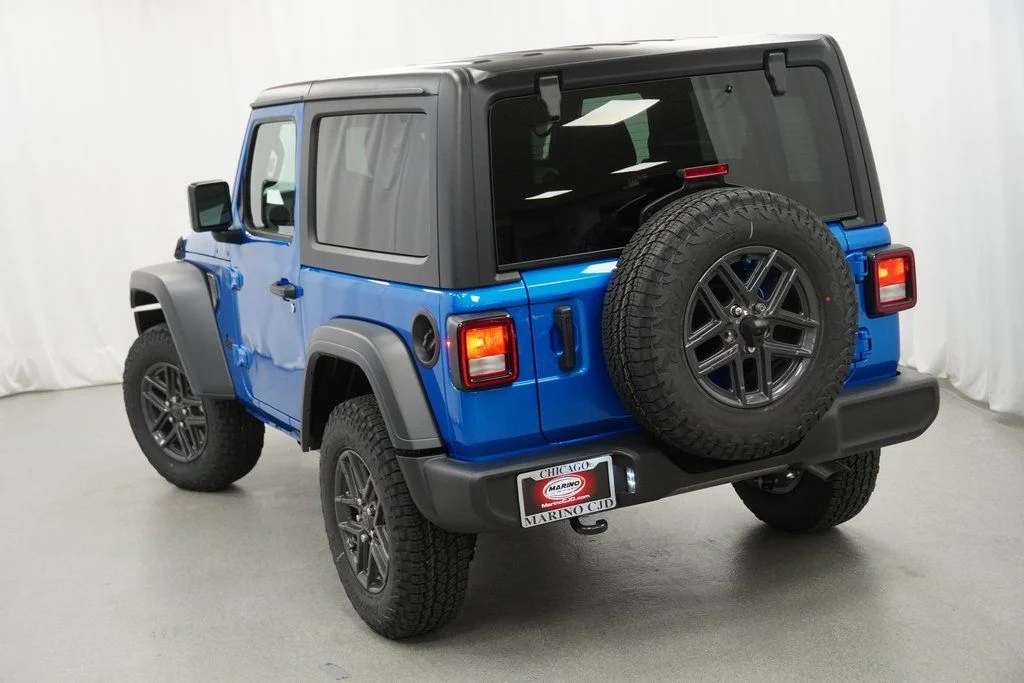 New 2026 Hydro Blue Pearl-Coat Exterior Paint Jeep Sport S image 11