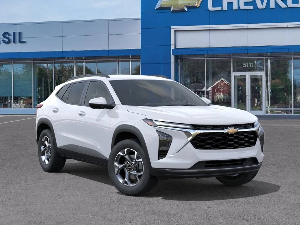 New 2026 Summit White Chevrolet LT image 7