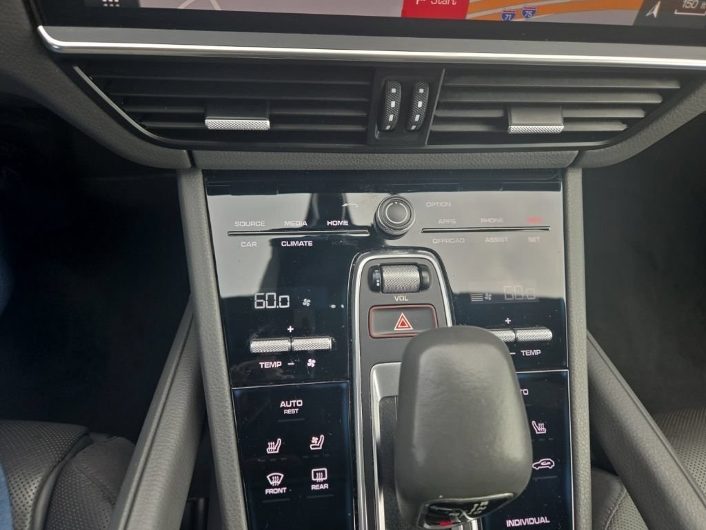 Used 2019 Jet Black Metallic Porsche Base image 21