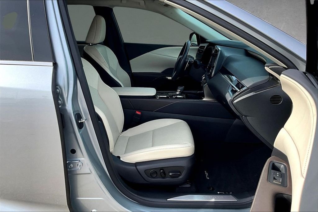 2024 Lexus RX 350 - Photo 24