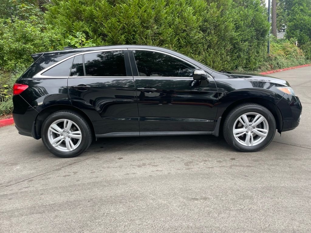 Used 2015  Acura Technology Package image 3