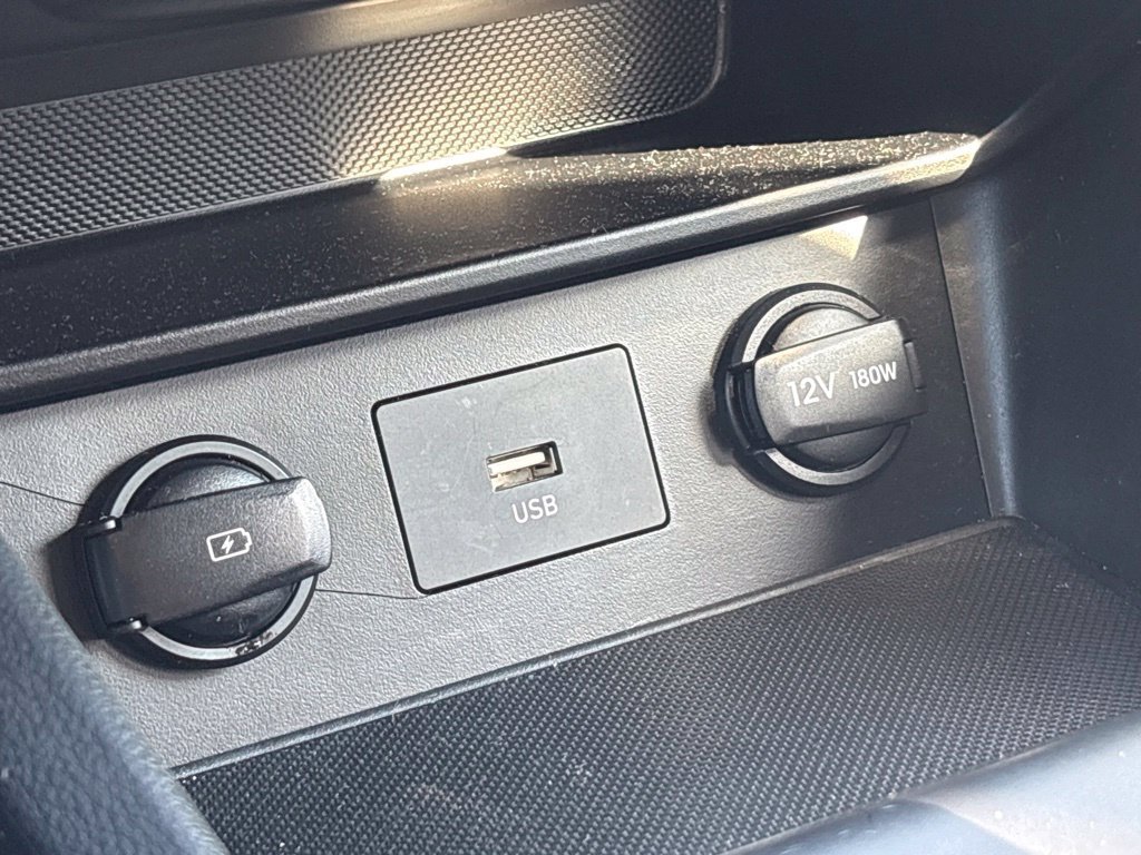2023 Hyundai Kona SEL - Photo 28