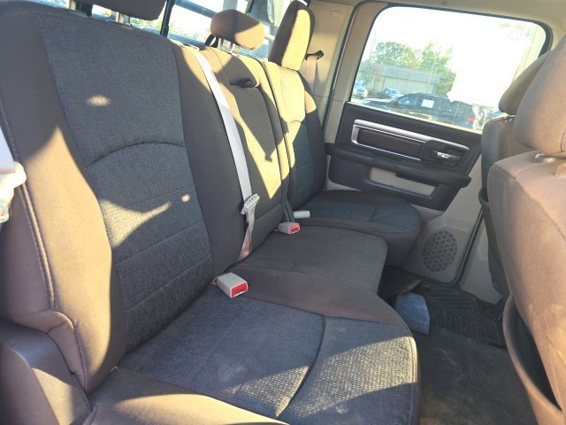 Used 2014 White Ram SLT image 11