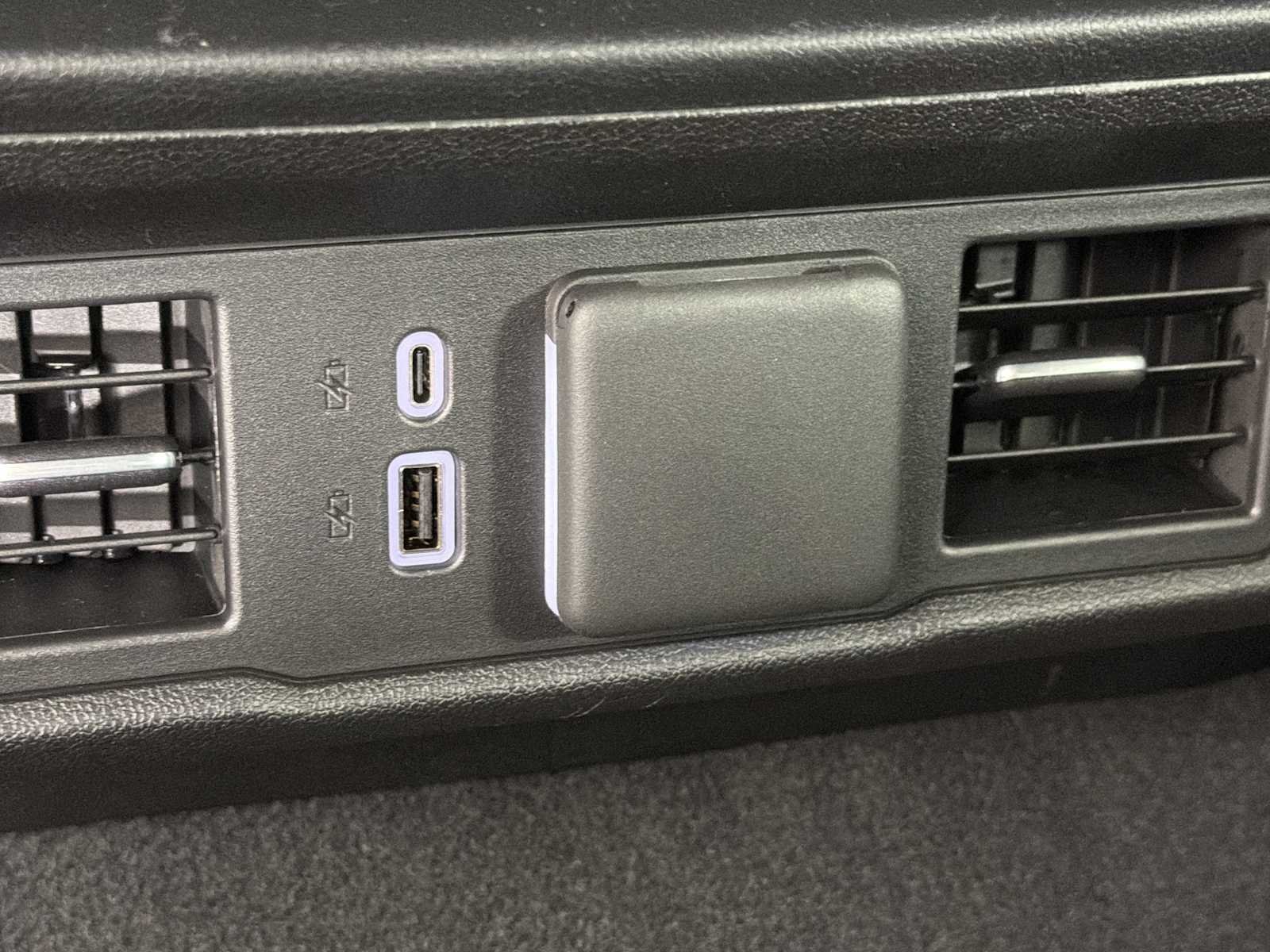 New 2026 Onyx Black GMC SLT image 20