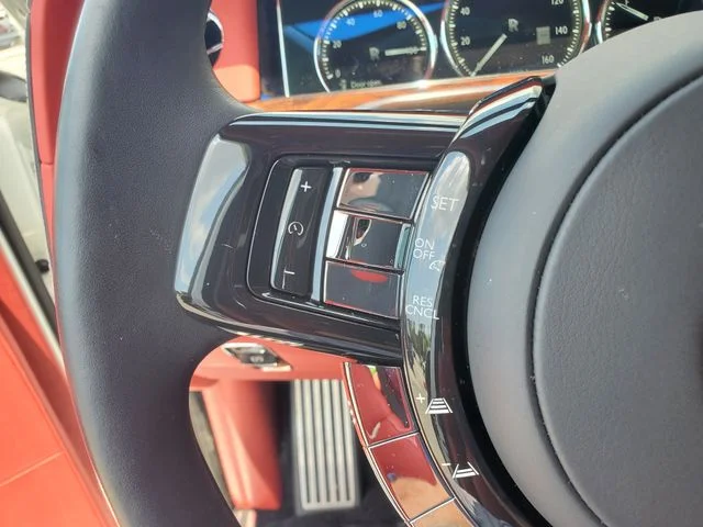 Used 2019 White Rolls-Royce Base image 22