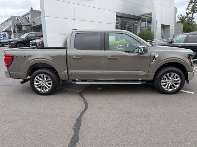 Used 2026 Gray Ford XLT image 9