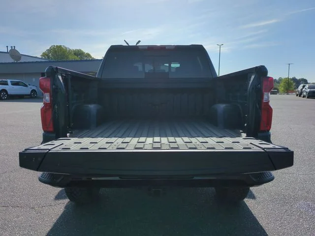 Used 2025 Gray Chevrolet ZR2 image 35