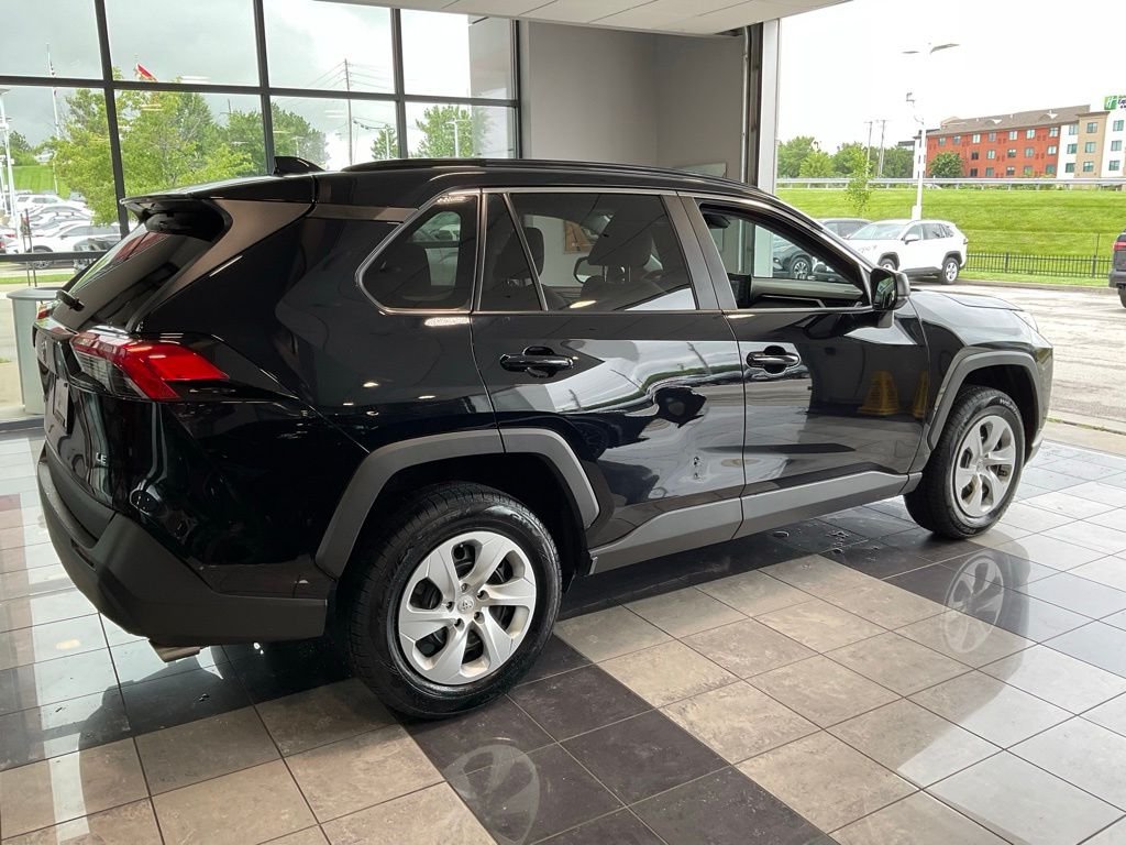 Used 2020 Black Toyota LE image 6