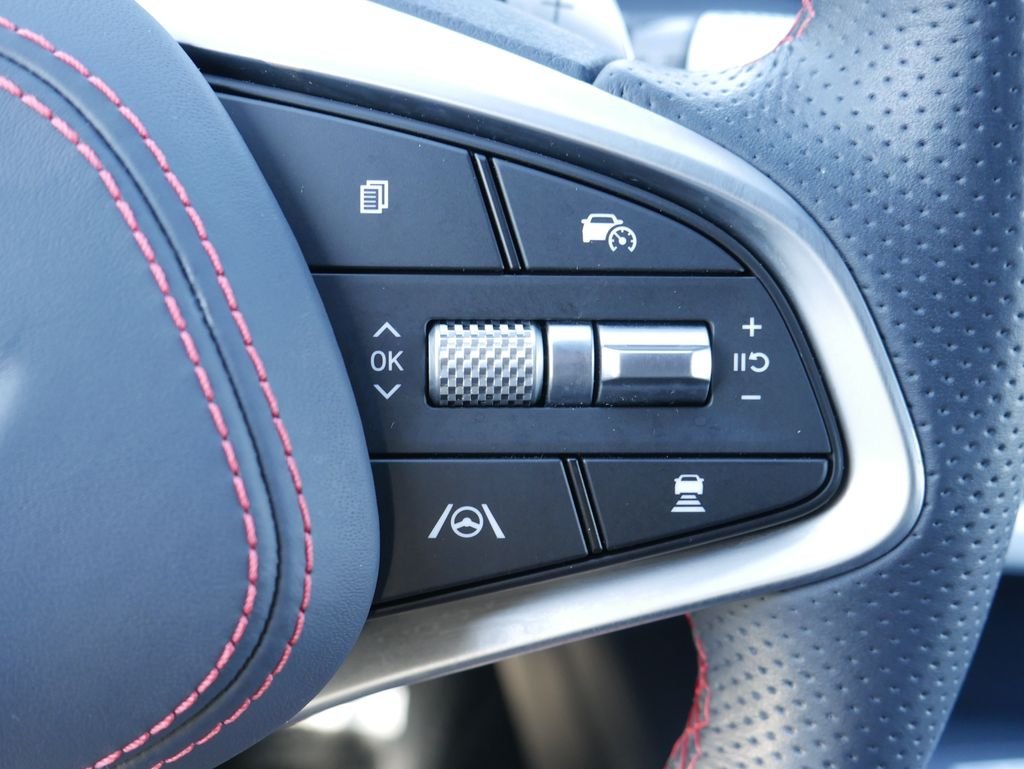 Used 2025 Silver Genesis 3.5T Sport image 30