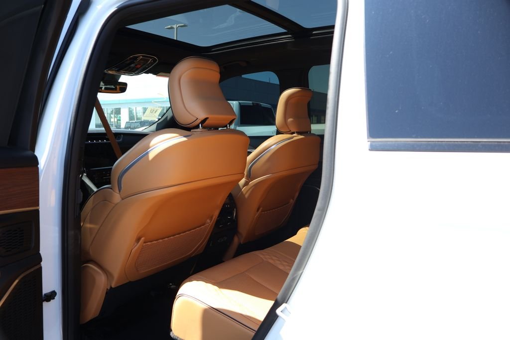 Used 2022 Bright White Clea Jeep Summit image 36