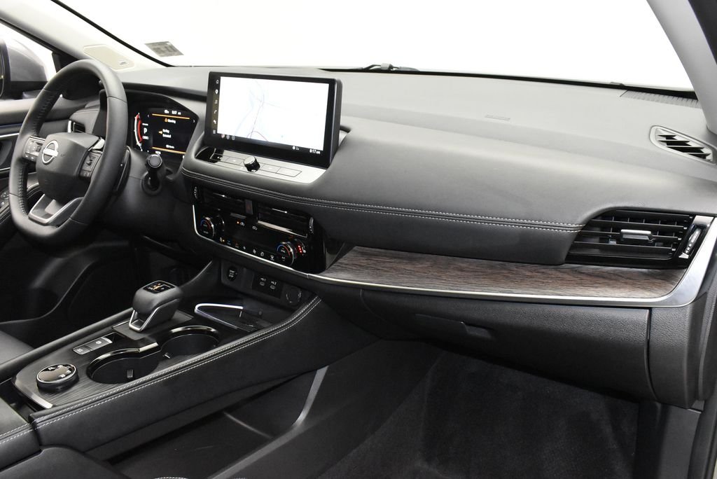 Certified Used 2026 Gray Nissan Platinum image 29