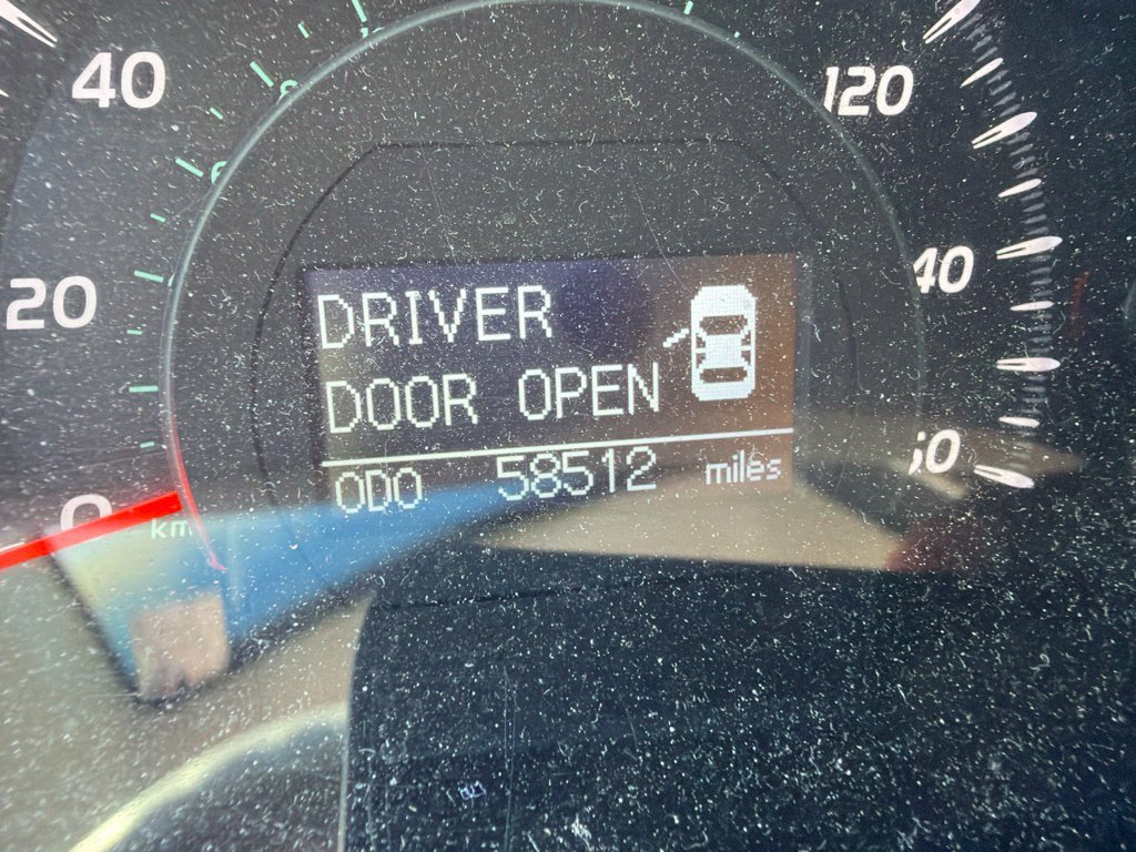 Used 2008 Beige Toyota XLE image 1