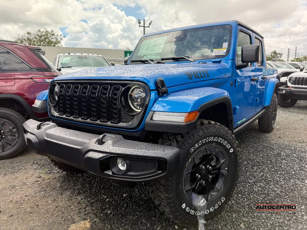 2026 Jeep Gladiator Willys Auto's photo
