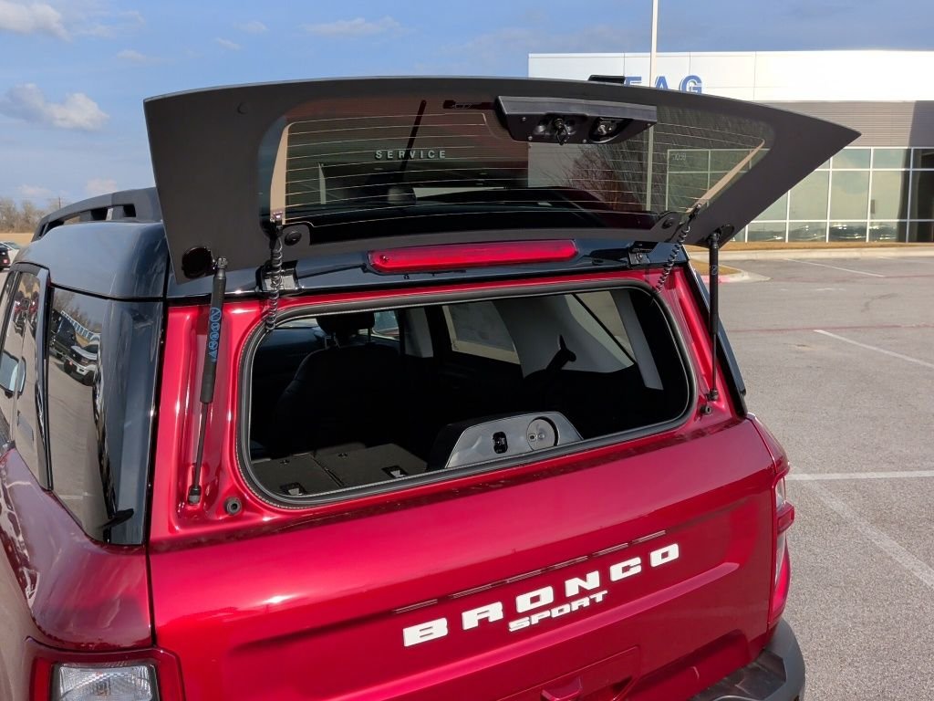 New 2026 Ruby Red Metallic Tinted Clearcoat Ford Outer Banks® image 41