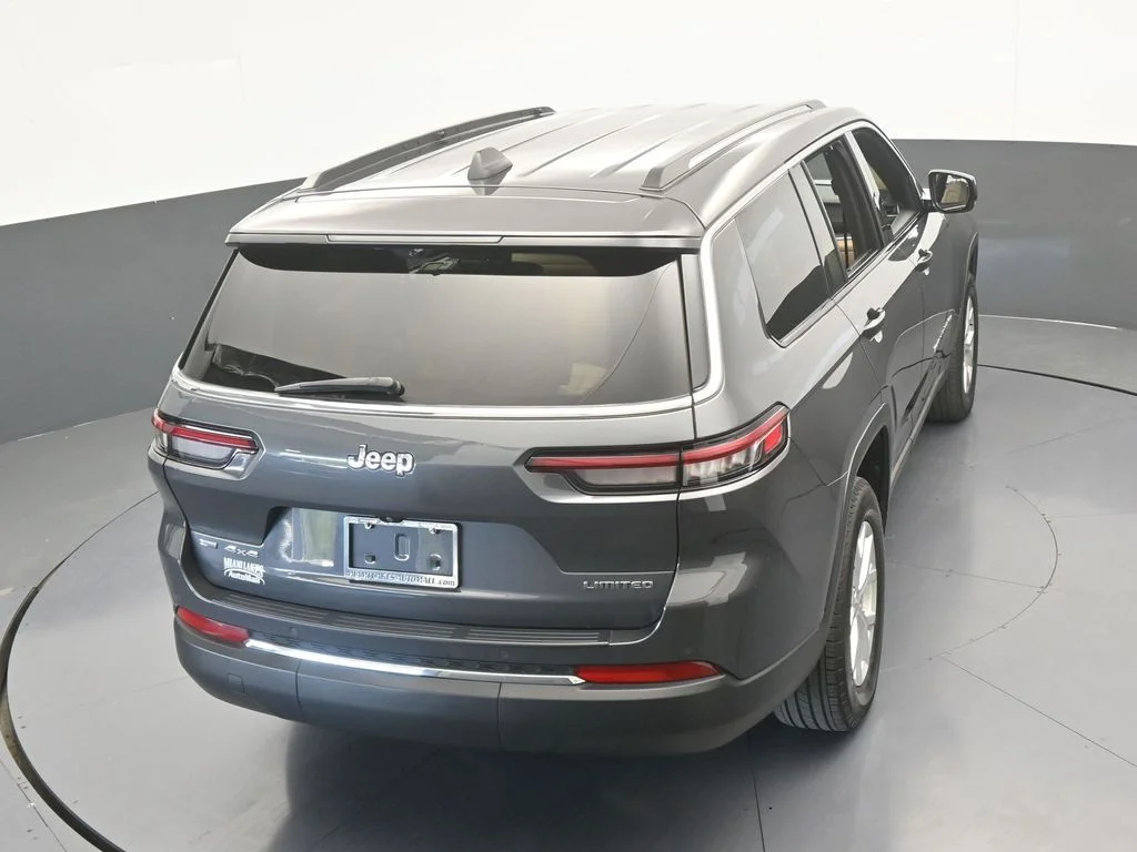 Used 2023 Baltic Gray Metallic Clearcoat Jeep Limited image 58
