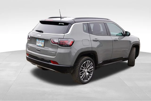 Used 2023 Gray Jeep Limited image 3