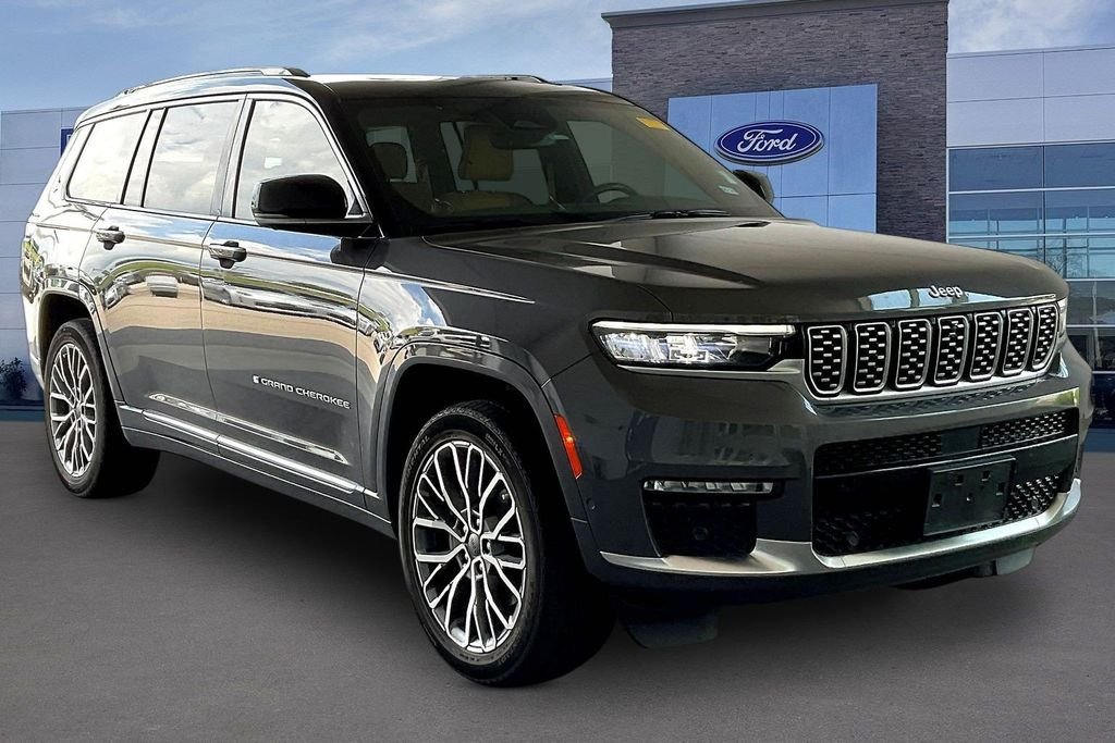 2024 Jeep Grand Cherokee L Summit Reserve 4x4's photo