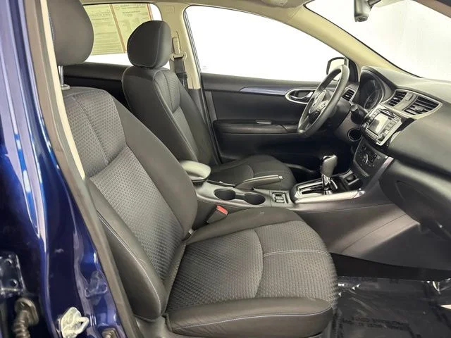 Used 2018 Blue Nissan SR image 20
