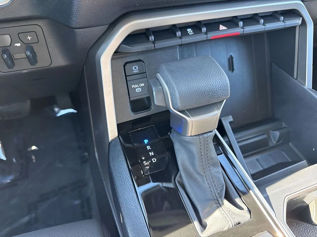 Used 2023 White Toyota SR5 image 15