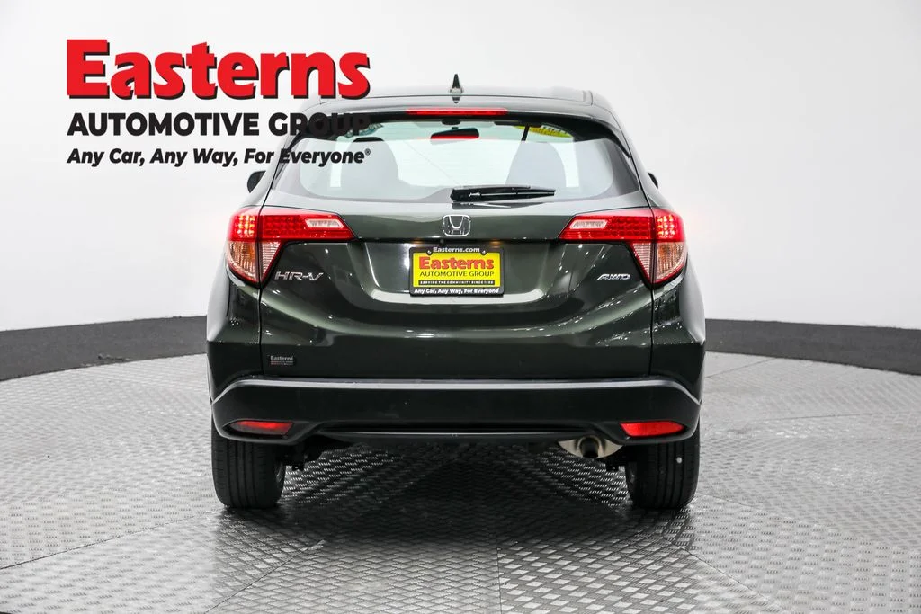 Used 2018 Gray Honda LX image 6