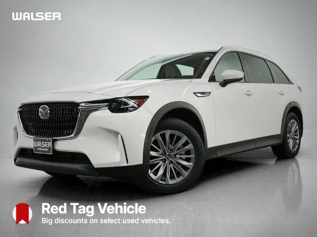 Used 2024 Rhodium White Premium Mazda Preferred image 1
