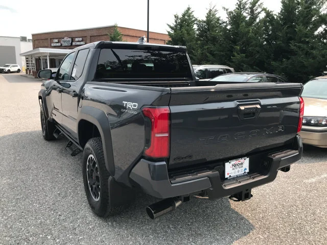 2026 Toyota Tacoma TRD Off Road - Photo 6