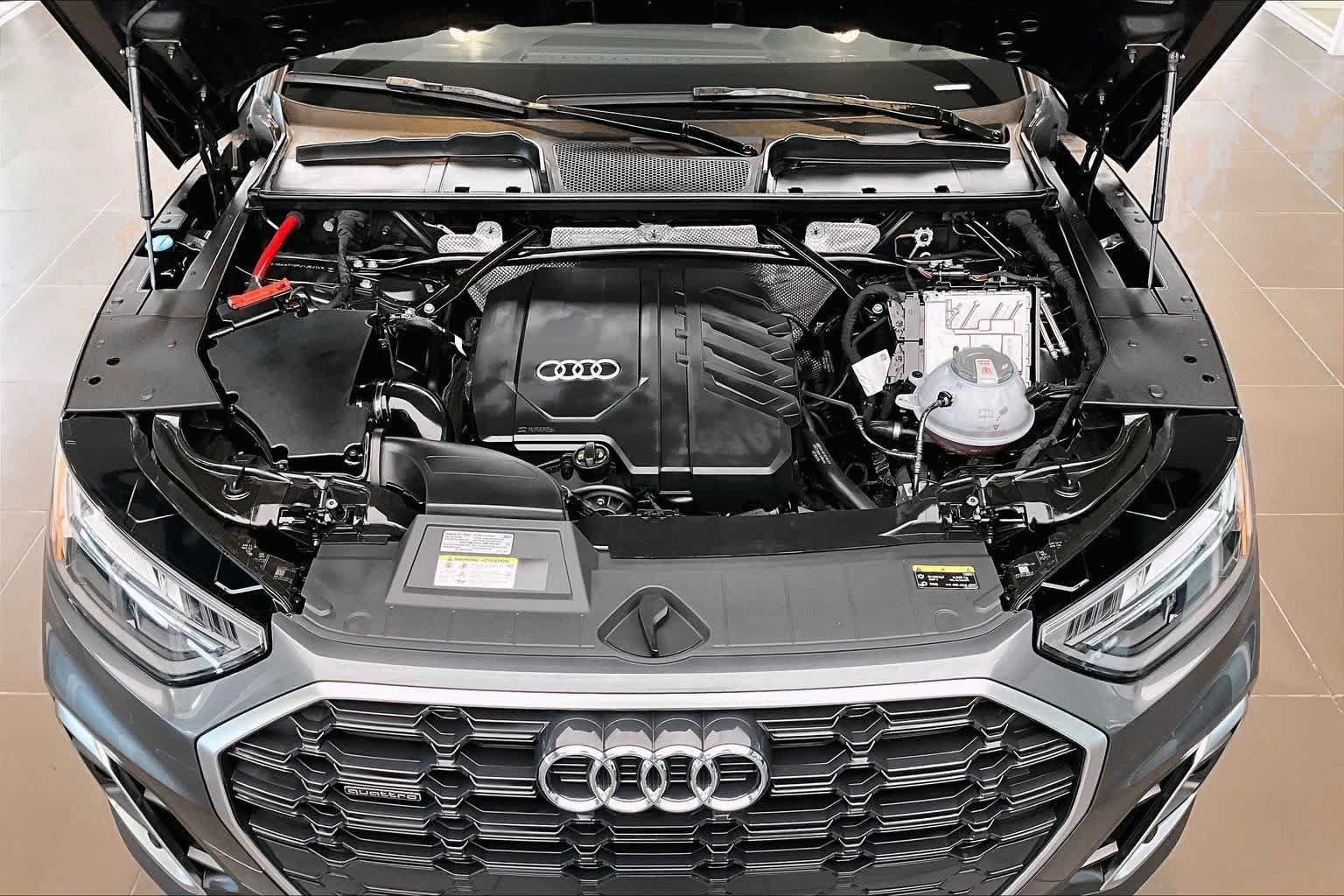 Used 2023 Daytona Gray Pearl Effect Audi S line Premium image 30