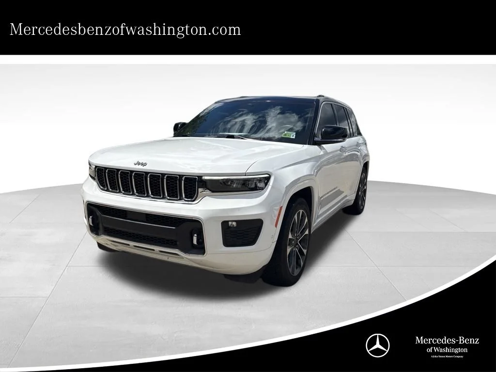 Used 2022 White Jeep Overland image 1