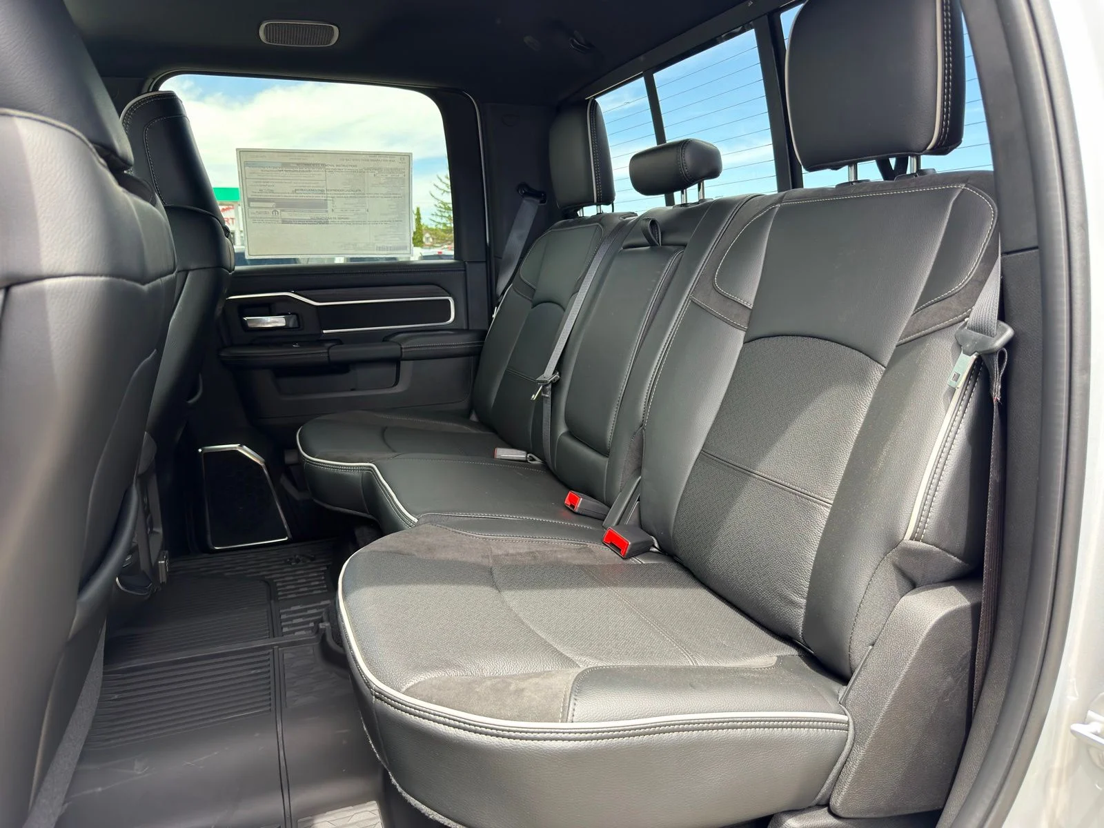 New 2026 Silver-Zynith Exterior Paint RAM Laramie image 30