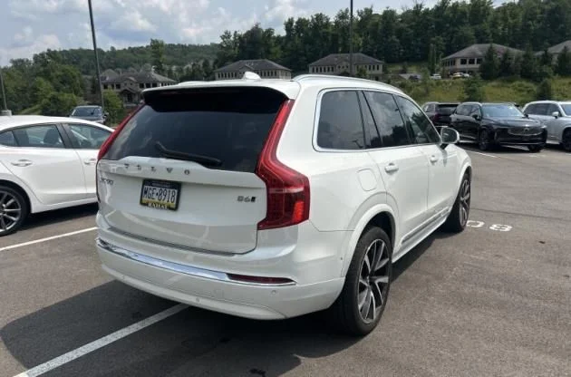 Certified Used 2024 Crystal White Volvo Ultimate image 3