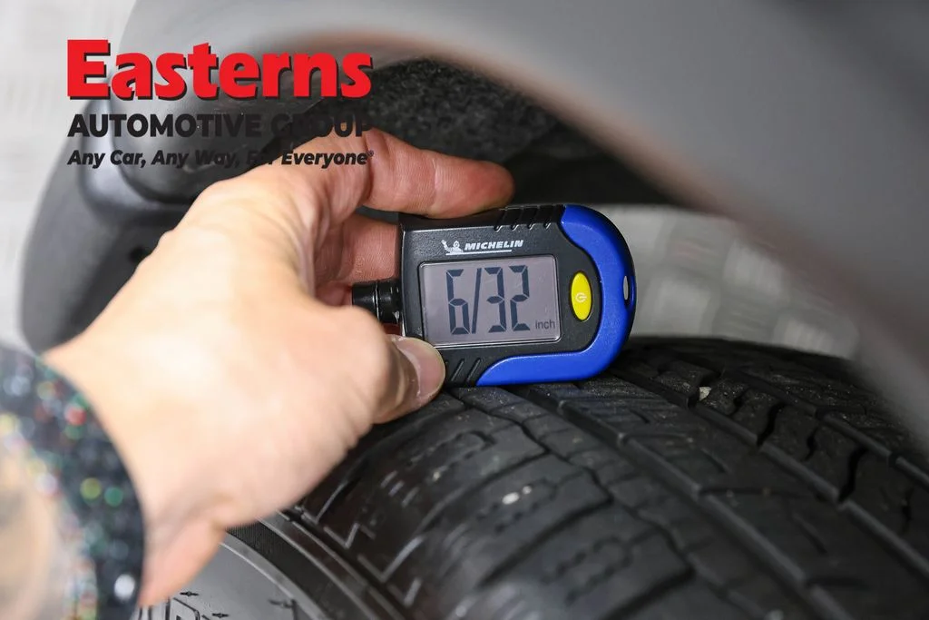 Used 2023 Black Nissan SV image 30