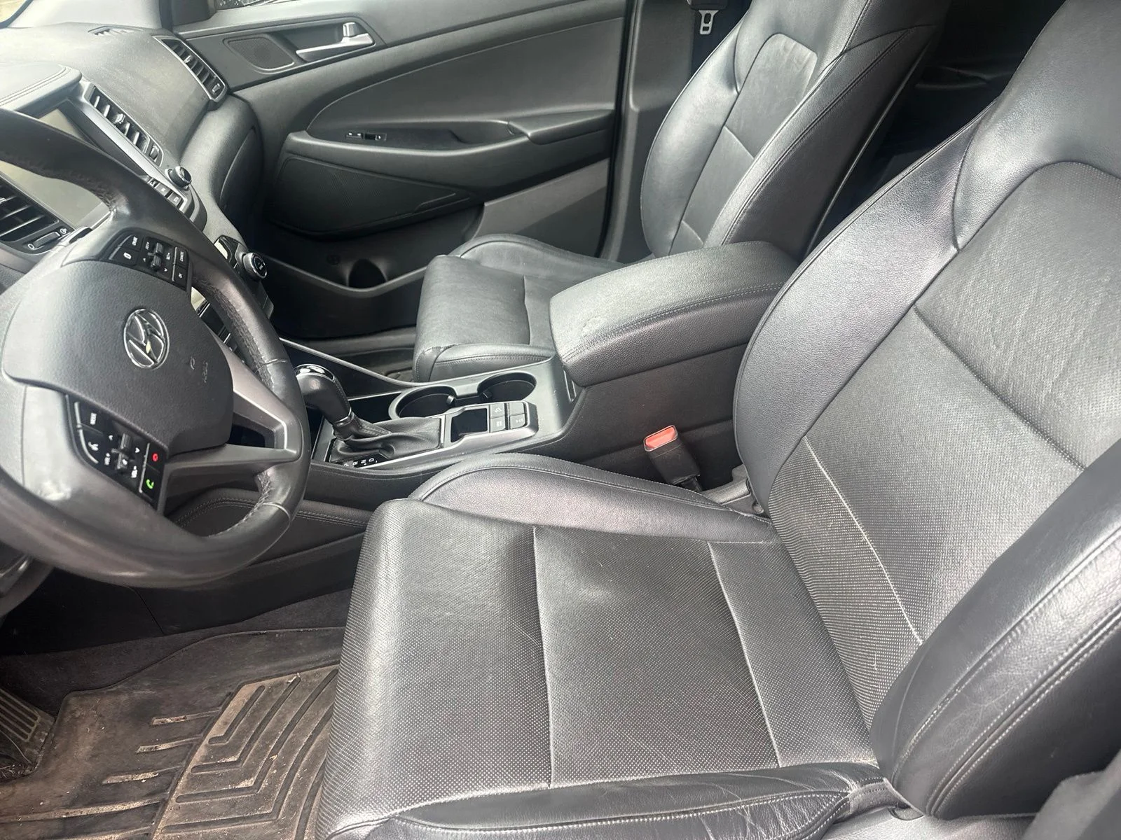 Used 2016 Gray Hyundai Limited image 10