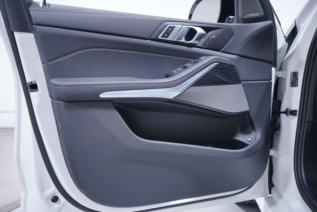 New 2026 Alpine White BMW xDrive50e image 16