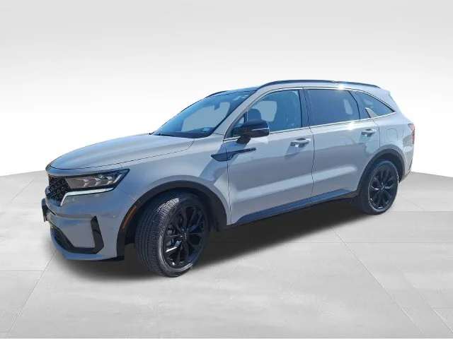 Used 2022 Gray Kia SX image 3