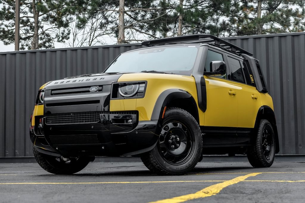 New 2026 Deep Sandglow Yellow Land Rover Trophy Edition image 1