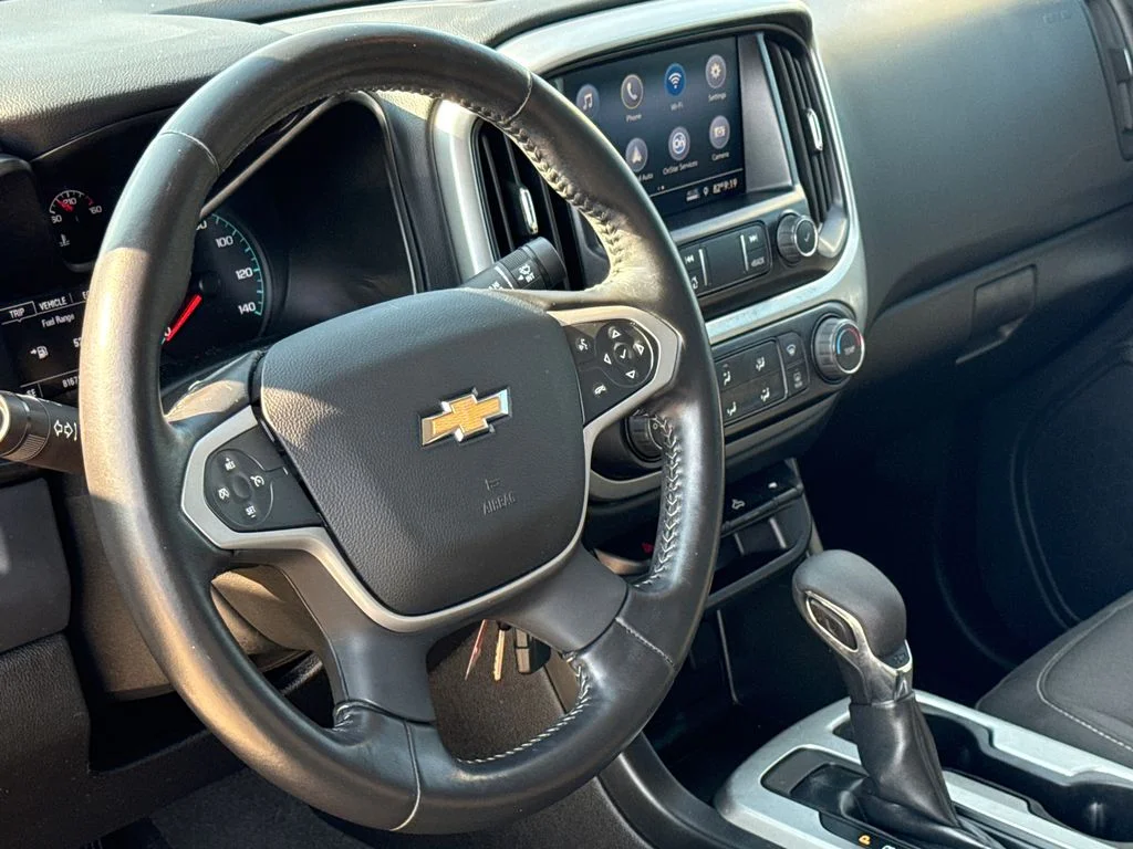 Used 2022 Blue Chevrolet LT image 17