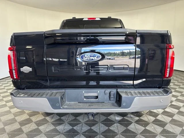 Certified Used 2025 Agate Black Metallic Ford King Ranch image 23
